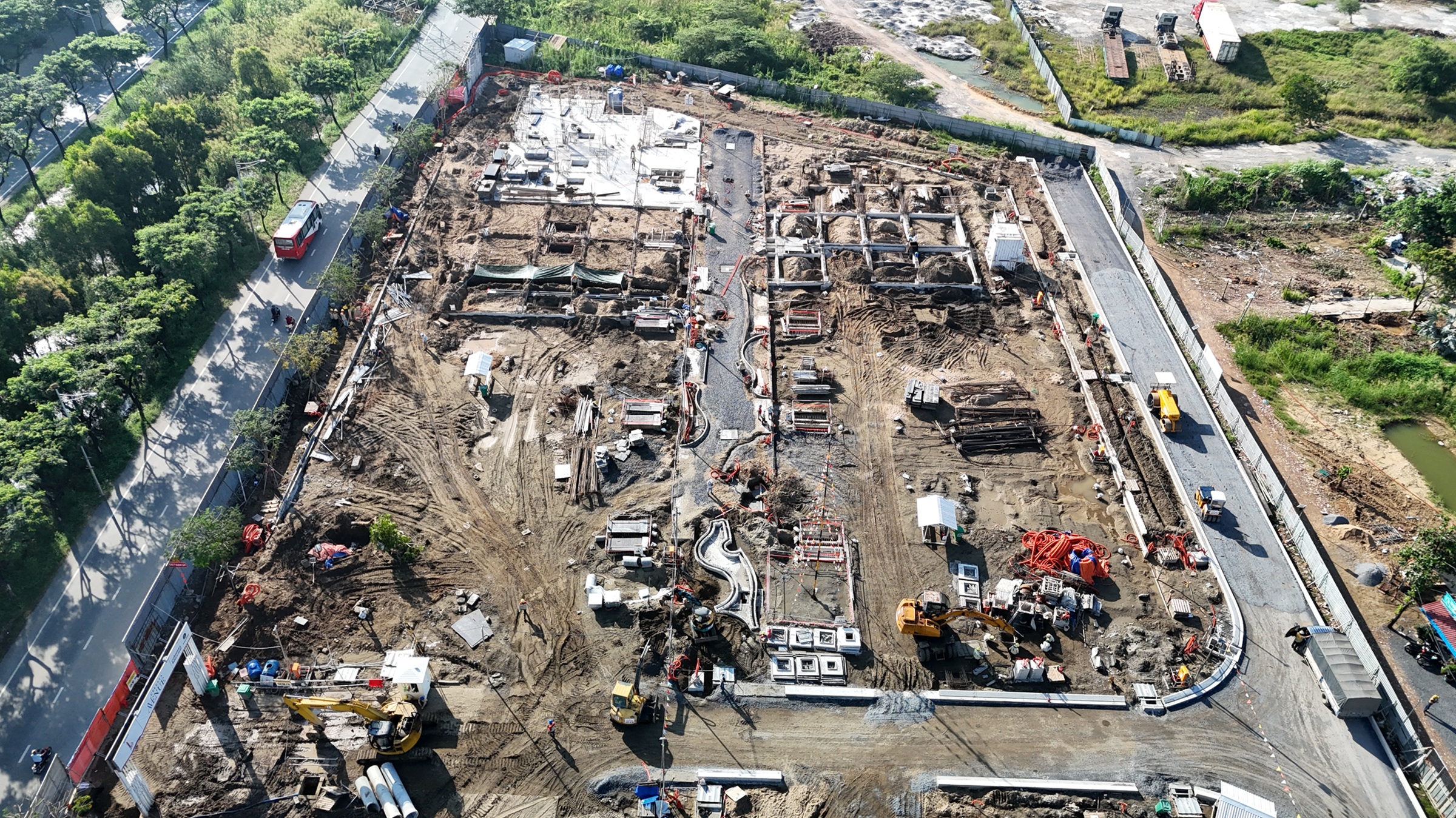Slider Zone 4: Units C.19 to C.21 are under concrete works for Level 1. Units C.16 to C.18 are under concrete works for ground beams.