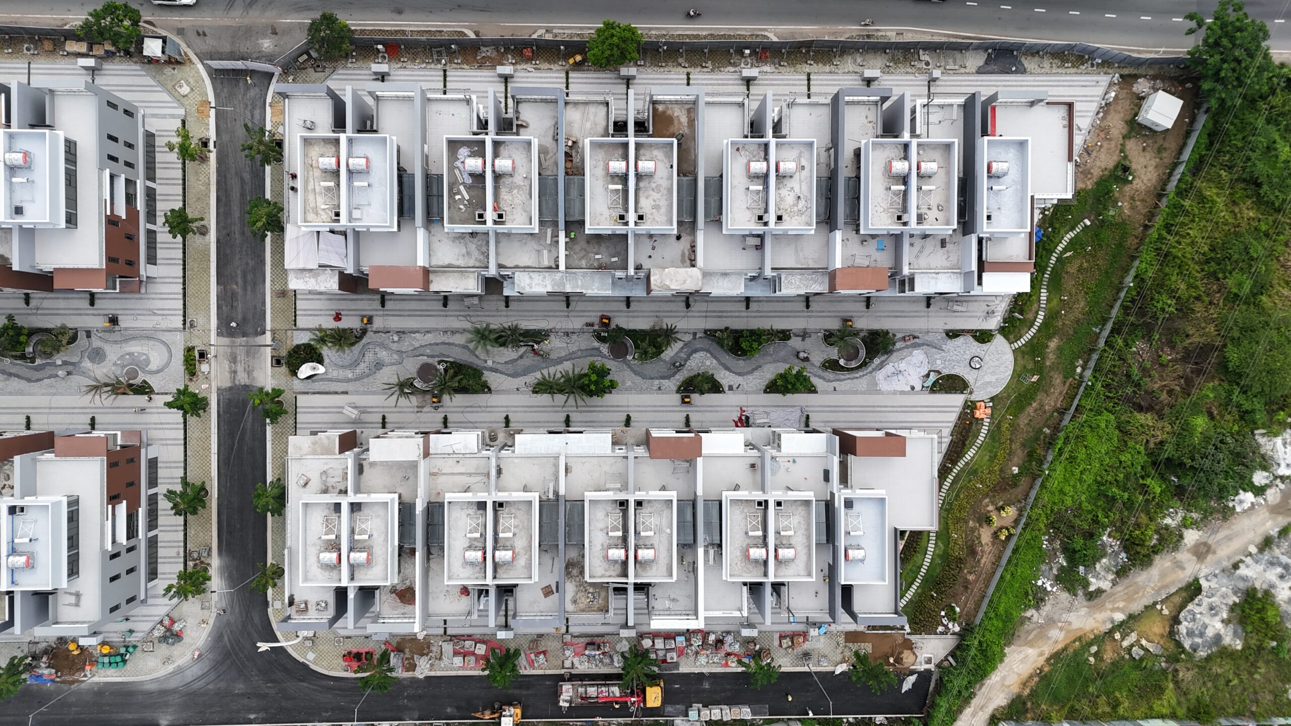Slider Units C.11 to C.21 and C.22 to C.30 from the above.